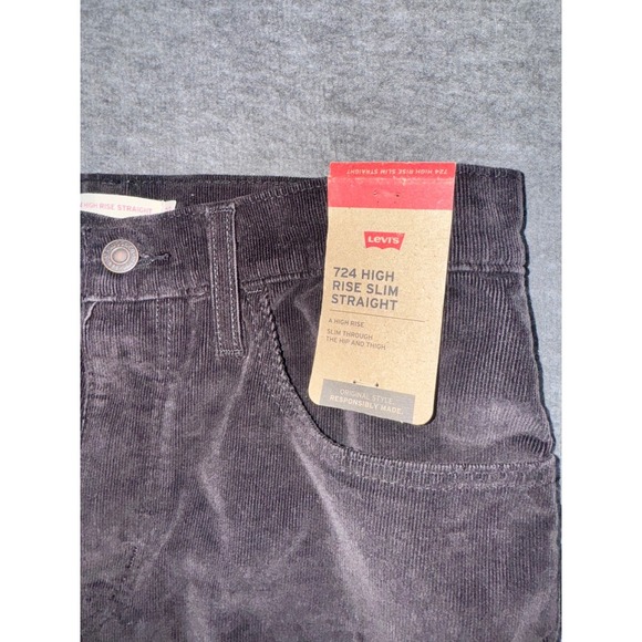Levi's 724 High Rise Slim Straight Black Corduroy Pants Womens Size 32x32 NEW - Picture 1 of 11